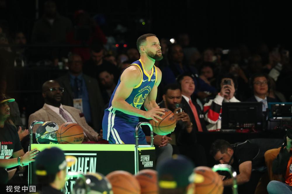 迷的目光 迷的目光