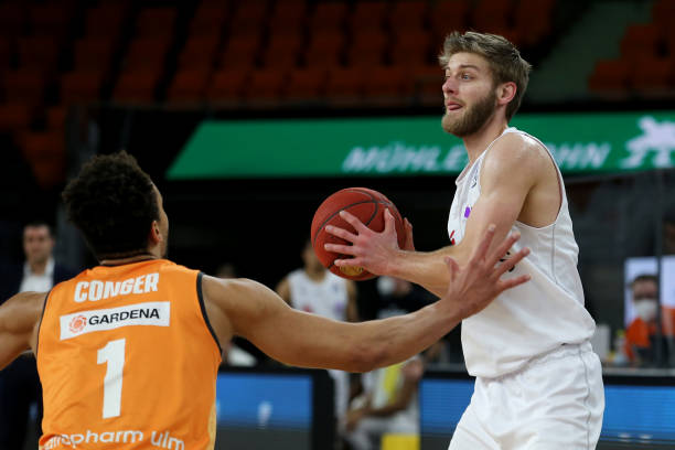 不可或缺的 不可或缺的