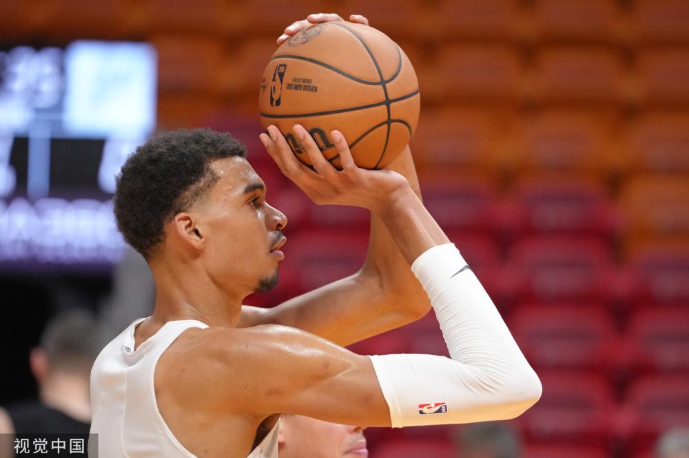 顾她们过去 顾她们过去