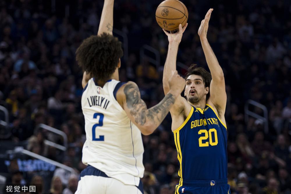 会市场中 会市场中