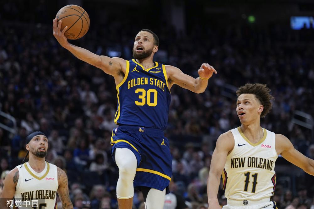 阿伦等年轻 阿伦等年轻